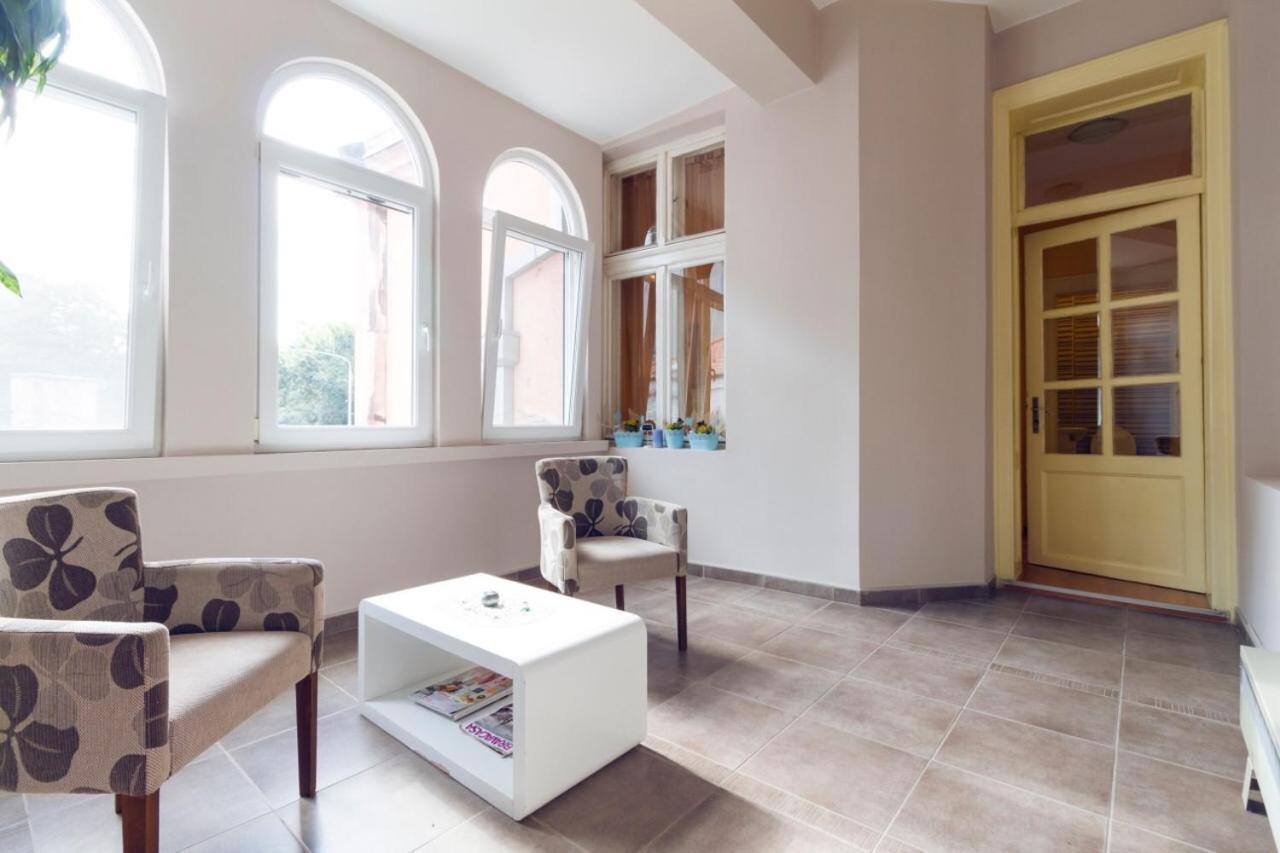 Apartment Sofija Ниш Экстерьер фото
